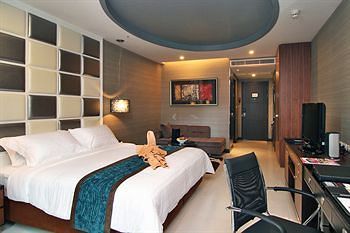 Furamaxclusive Asoke, 4*